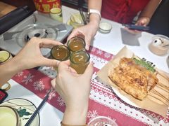-刘姐啤酒鱼民族演艺餐厅(西街总店)