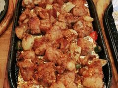 -老东镇啤酒屋海鲜加工·蒸汽海鲜·海鲜烧烤(台东店)