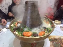 -茂县小辣椒川菜馆-羌家铜锅土火锅