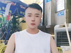 -三顾冒菜·麻辣烫(万达店)