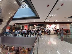 -东荟城名店仓