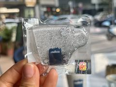 -LAVAZZA拉瓦萨咖啡(中航城君尚购物中心店)