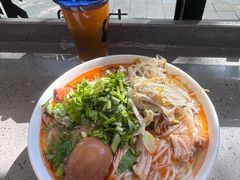 -力香园猪脚米线(金星店)