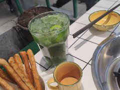 -晓彭肥肠鸡(茂业天地店)
