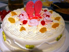 -红宝石·鲜奶小方·海派西点房(丰庄店)