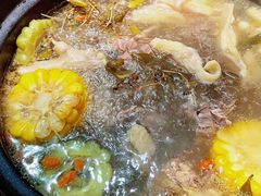 -野迹·石橄榄鸡·烧烤(新洲店)