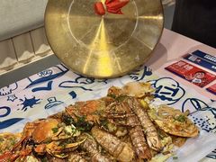 -松哥油焖大虾.小龙虾.黑鸭煲(海岸城店)