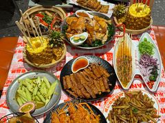 -威记烧嘢·南宁烧烤·超级生牛(绿地店)