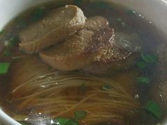 -老西白点心店