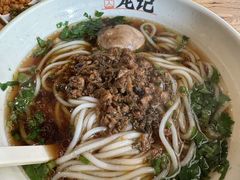 原汤外婆菜米粉-湘人龙记老长沙米粉(华普国际大厦店)