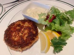 招牌蟹肉饼-Wolfgang’s Steakhouse 沃夫冈牛排馆(上海白玉兰广场店)