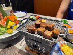 -極上萬膳·日料放题(来福士江景店)