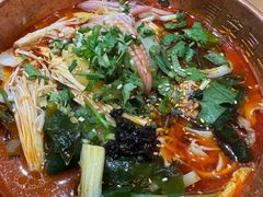 -成都你六姐·牛肉冒菜·麻辣香锅(长泰广场店)
