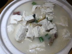 土家手掰柴火豆腐-吃饭皇帝大(合生汇店)