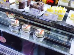 -巴黎贝甜(宜山路店)