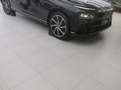 -小鹏汽车(北京龙湖长楹天街销售中心)