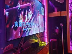 -UK派对KTV(日月广场店)