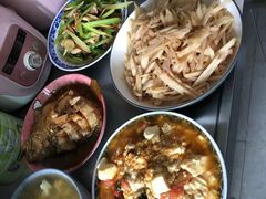 -红蕾家政·保姆·育儿嫂·钟点工