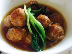-爱的果实月嫂育婴师(世纪东方店)