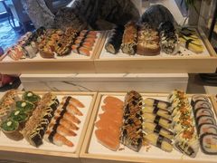 -松咖啡自助餐厅·松北香格里拉