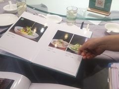 -一家人(南京路店)