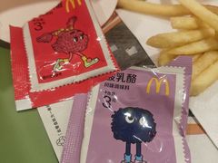 -麦当劳(假日广场店)