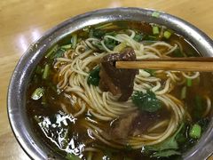 -朝阳路拉面店