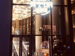 -英皇UA电影城(瑞虹天地月亮湾)