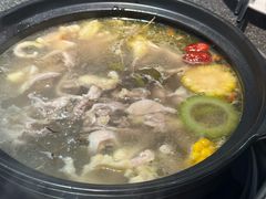 -野迹·石橄榄鸡·烧烤(新洲店)