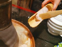 自制手打鲜虾滑-东来顺饭庄(金泉广场店)