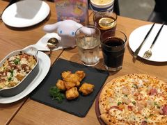 墨鱼汁黄金鸡块-棒约翰比萨·意面(松江开元店)