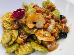 -品海楼·大连海胆锅贴馆(东港店)