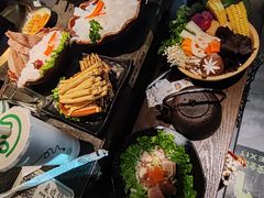 -湊湊火锅·茶憩(新中关购物中心店)