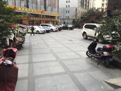 -无锡烤鸭馆中山路店-停车场