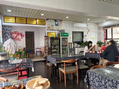 -八两八金·莱芜特色炒鸡(市南漳浦路店)