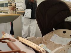 -华为智能生活馆(上海金桥国际商业广场)