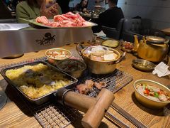 -鑫釜山海鲜烧烤(鑫丰国际店)