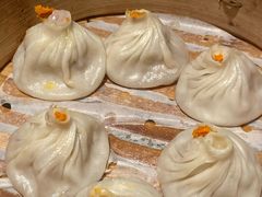 蟹粉小笼包-绿波廊(豫园店)