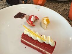 -怡咖啡海鲜自助餐厅(浦东香格里拉店)