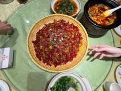 -万重锦·人文川菜馆(骡马市店)