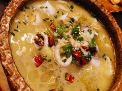 -钳真多钓虾馆·小龙虾海鲜烧烤(九六广场店)
