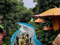 -七彩云南欢乐世界