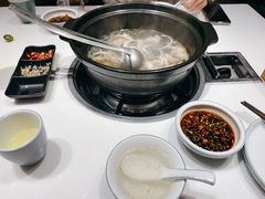 -东椰·海南椰子鸡火锅(朝阳门店)