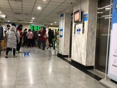 -浙江大学医学院附属口腔医院湖滨（延安）院区