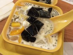 -满记甜品(日月光二店)
