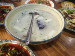 -将就吃农家特色土菜馆
