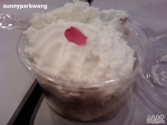 栗子蛋糕@红宝石-红宝石·鲜奶小方·海派西点房(南丹店)