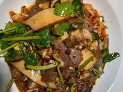 -费大厨辣椒炒肉(万家丽一店)