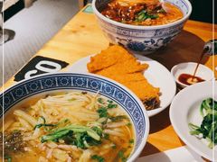 -沪西老弄堂面馆(定西路店)