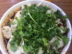 酸汤牛肉水饺-回坊马二饺子馆